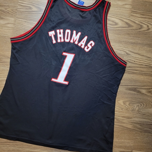 Philadelphia 76ears jersey - Picture 5 of 8